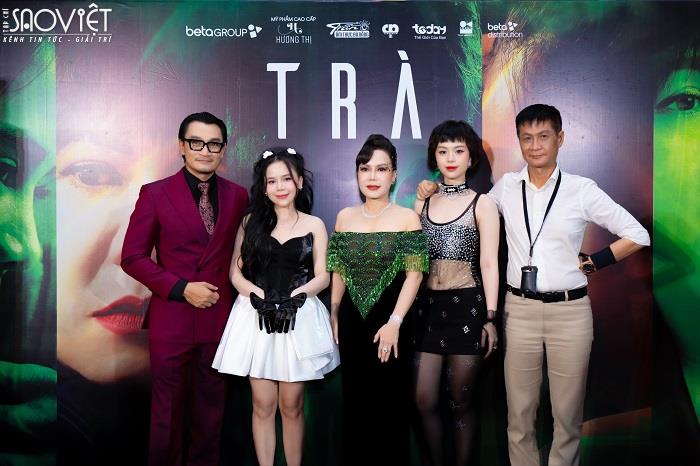 Dàn sao Việt đình đám chúc mừng đạo diễn Lê Hoàng ra mắt phim Trà