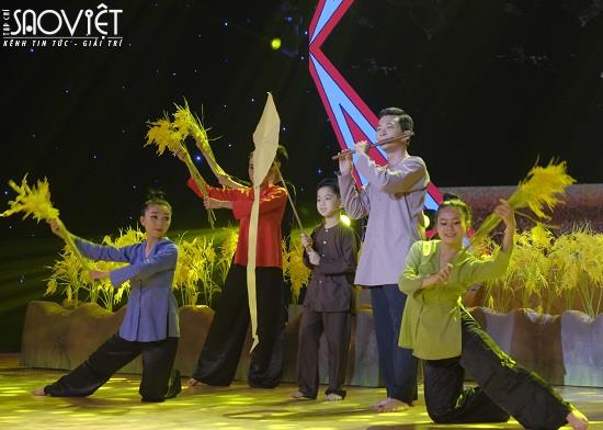 Đinh Nhật Minh tự hào mang truyền thống nghệ thuật gia đình lên sân khấu Kỳ Tài Tranh Đấu