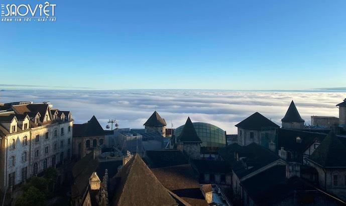 Đón Giáng sinh ở khách sạn trên mây lãng mạn nhất thế giới
