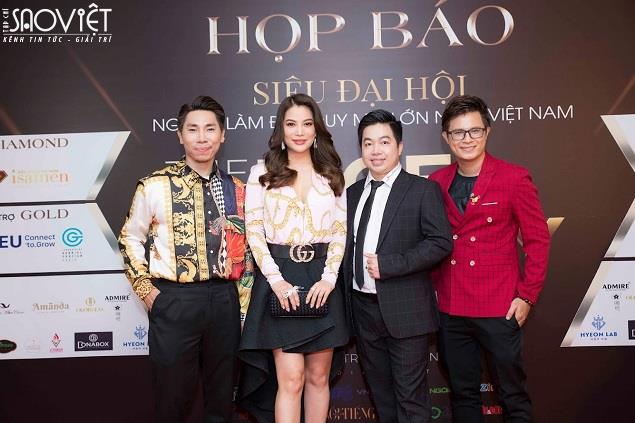 Sự xuất hiện đầy “tình yêu” của Lê Thiên Bảo tại họp báo The Face Beauty Vietnam 2022