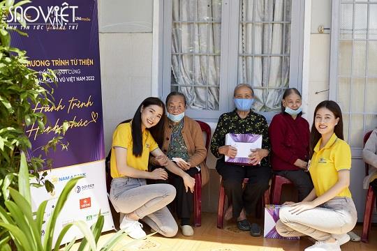 Thí sinh Hoa hậu Hoàn vũ Việt Nam tích cực tham gia hoạt động thiện nguyện