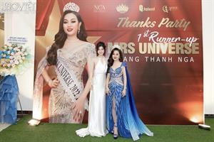Á hậu Phương Nhi chúc mừng chiến thắng của Á hậu 1 Hoàng Thanh Nga tại Mrs Univeres