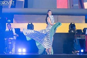 Hoa hậu Đào Ái Nhi tự tin làm vedette trình diễn thời trang