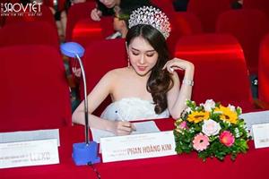 Hoa hậu Hoàng Kim khí chất, xinh đẹp 