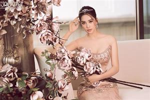 Hoa hậu Tiểu Vy lộng lẫy trong BTS Xuân hè của JoliPoli