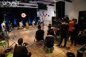 Hoà Minzy, Anh Tú và Hứa Kim Tuyền trở thành host show âm nhạc đường phố với format mới lạ