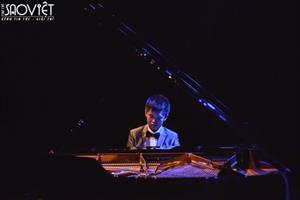 ‘Hoàng tử piano’ Peter Leung tái hiện lại tuyệt tác của Chopin & Beethoven trên cây đại dương cầm Blüthner lừng danh thế giới