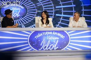 Mỹ Tâm ngại ngùng khi được thí sinh điển trai thả thính tại Vietnam Idol 2023