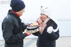 Ngô Kiến Huy tổ chức sinh nhật bất ngờ cho Khổng Tú Quỳnh trên đỉnh Fansipan