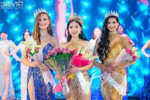 Ngô Ngọc Gia Hân lộng lẫy đăng quang Miss Teen International 2022
