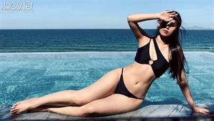 Ngọc Thảo tung bộ ảnh bikini khoe đường thắt eo nhỏ xíu, visual và body thế nào mà gây chú ý mạnh?