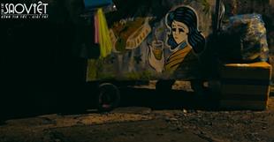 Phim ‘Chuyện Ma Gần Nhà’ gây sốc khi tung poster lột mặt ’cô gái trên xe nước mía’
