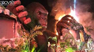 Sân khấu ra mắt ‘Kong: Skull Island’ ở TP.HCM cháy rụi