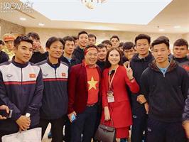 Sân Mỹ Đình nhuộm đỏ sắc cờ đón chào đội tuyển U23 Việt Nam