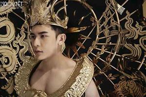 Siêu mẫu Trần Minh Trung diện trang phục dát vàng nặng 40kg dự thi Mister International
