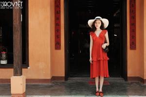 Thanh Thanh Huyền gợi ý cách phối trang phục du lịch mùa Hè