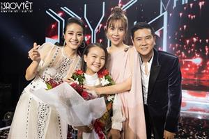 Bận rộn làm HLV The Voice 2019, Hồ Hoài Anh vẫn hăng say đi tìm tài năng nhí 3 miền Bắc - Trung - Nam